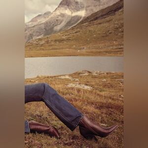 NEW Jeffrey Campbell Flynn Ankle Boots Size US7